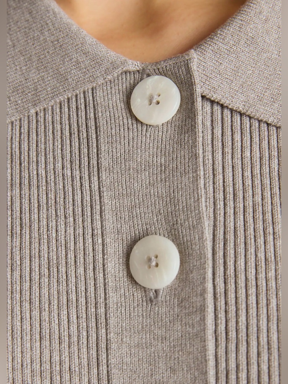 LOUNGE Knitted Oversized Shirt - Warm Grey - Picture 4 of 8